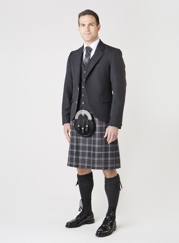 chicos-en-faldas-kilt-escoces