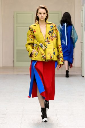 look com cores triádicas