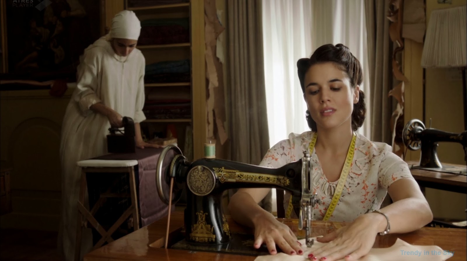 costuras-seriado-moda-historia-figura5